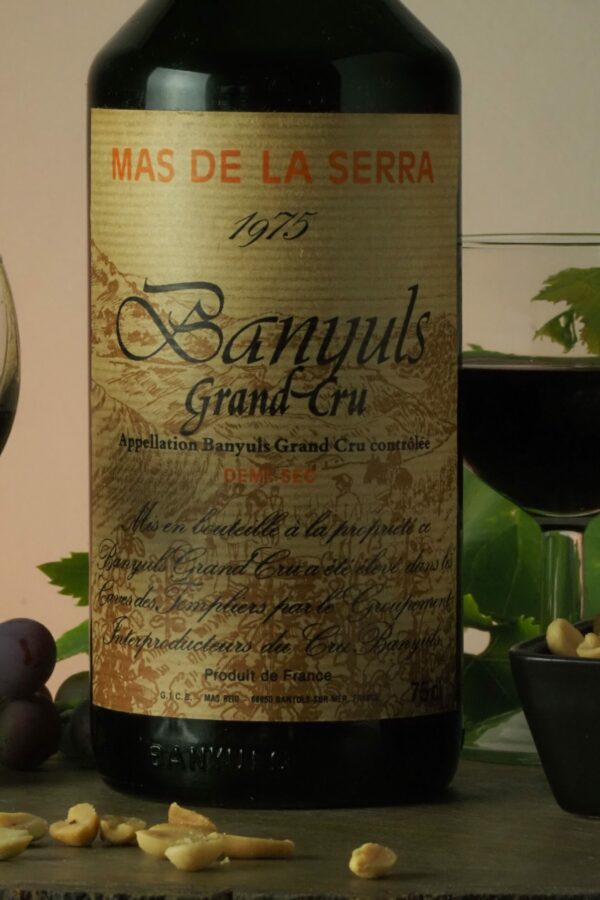 Mas de la Serra Grand Cru Demi-Sec 1975 – Image 2